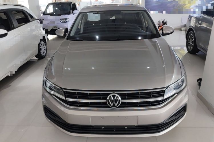 Used Volkswagen Bora 2021 1.5L Automatic Fashionable Smart Connectivity Version Front