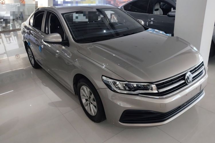 Used Volkswagen Bora 2021 1.5L Automatic Fashionable Smart Connectivity Version Front Right 45 Deg