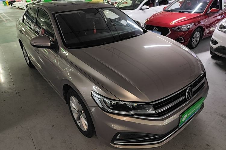 Used Volkswagen Bora 2021 1.5L Automatic Comfort Smart Connect Edition Front Right 45 Deg