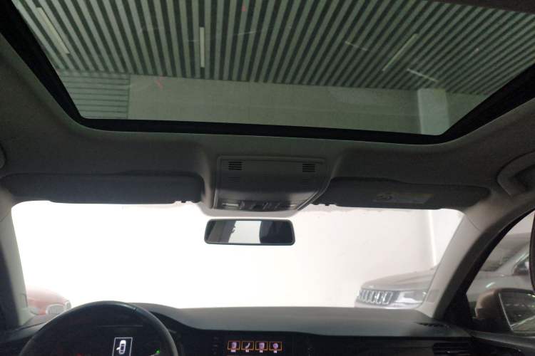 Used Volkswagen Bora 2021 1.5L Automatic Comfort Smart Connect Edition Headliner