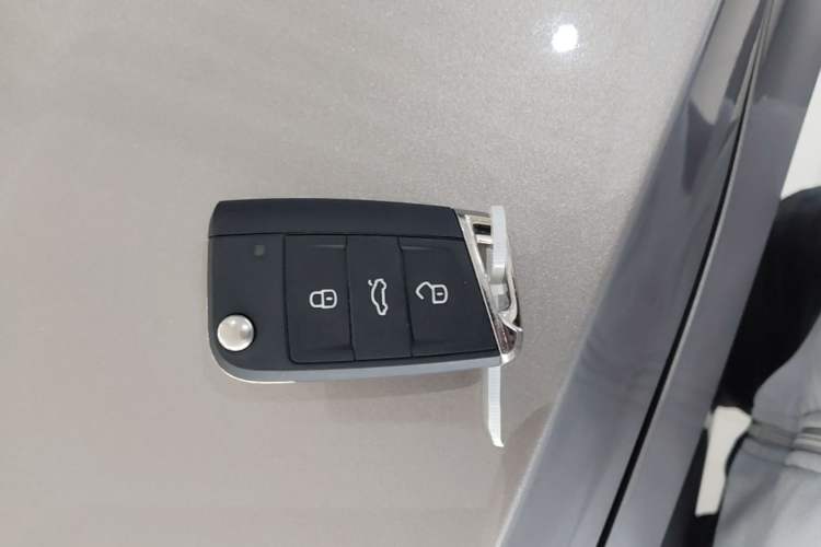 Used Volkswagen Bora 2021 1.5L Automatic Fashionable Smart Connectivity Version Interior 1