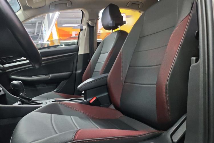Used Volkswagen Bora 2021 1.5L Automatic Comfort Smart Connect Edition Interior 1