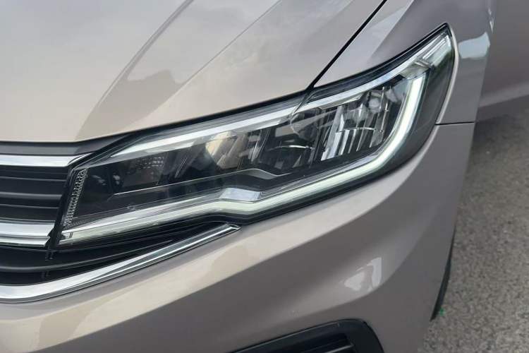Used Volkswagen Bora 2021 1.5L Automatic Fashionable Smart Connectivity Version Left Front Headlight