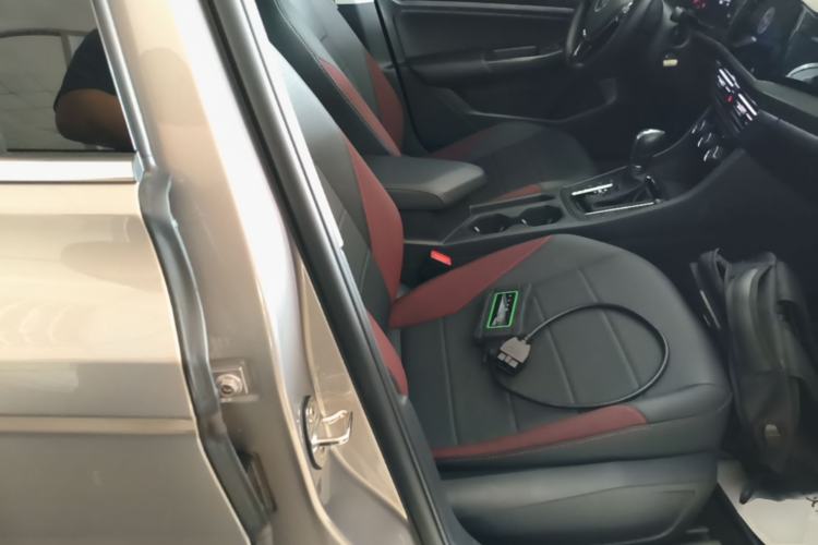 Used Volkswagen Bora 2021 1.5L Automatic Comfort Smart Connect Edition Right Front Seat