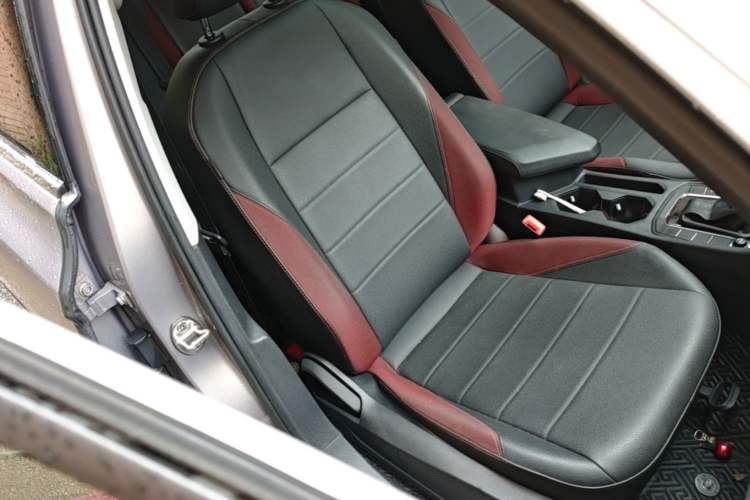 Used Volkswagen Bora 2021 1.5L Automatic Elite Smart Connect Edition Right Front Seat