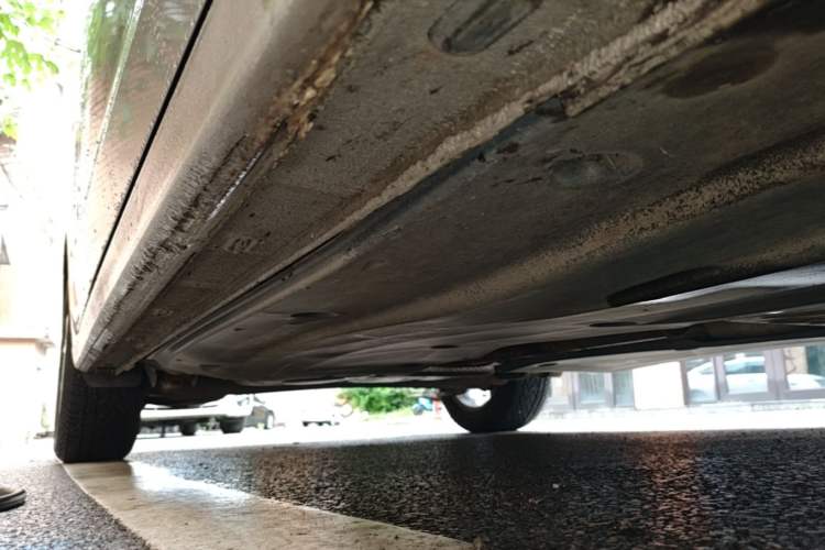 Used Volkswagen Bora 2021 1.5L Automatic Elite Smart Connect Edition Right Side Sill