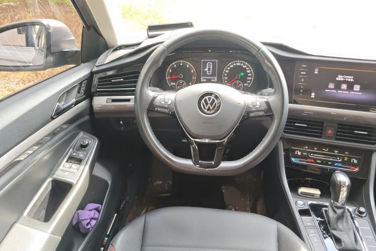 Used Volkswagen Bora 2021 1.5L Automatic Elite Smart Connect Edition Steering Wheel
