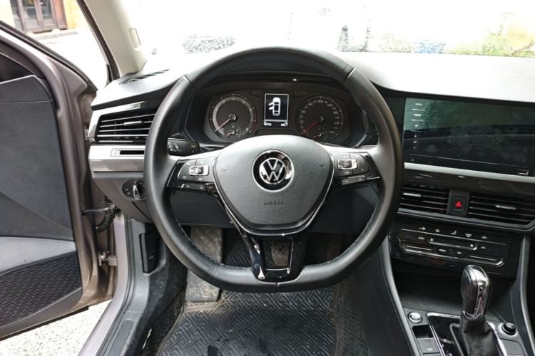 Used Volkswagen Bora 2021 1.5L Automatic Elite Smart Connect Edition Steering Wheel