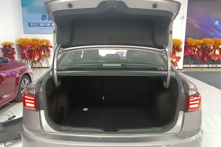 Used Volkswagen Bora 2021 1.5L Automatic Comfort Smart Connect Edition Trunk