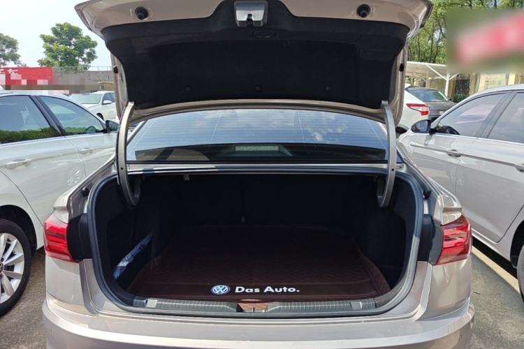 Used Volkswagen Bora 2021 1.5L Automatic Comfort Smart Connect Edition Trunk