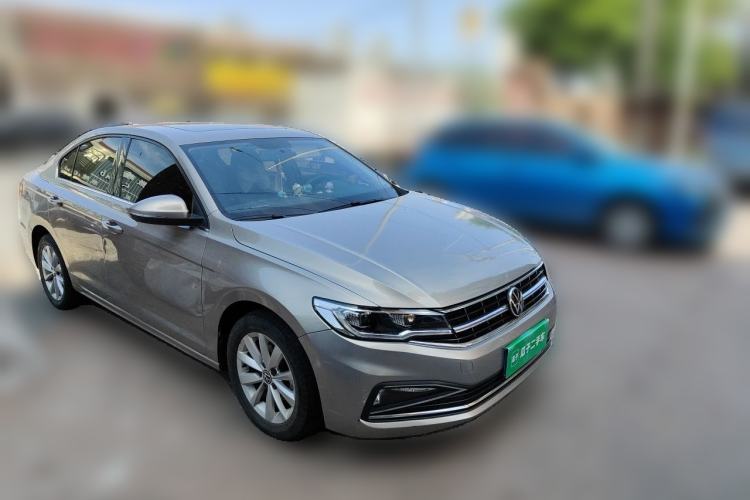 Used Volkswagen Bora 2021 1.5L Automatic Comfort Smart Connect Edition Front Right 45 Deg