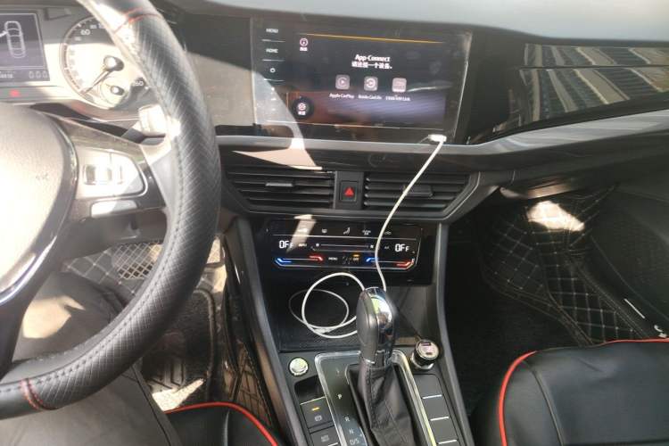 Used Volkswagen Bora 2021 1.5L Automatic Elite Smart Connect Edition Audio And AC Panel