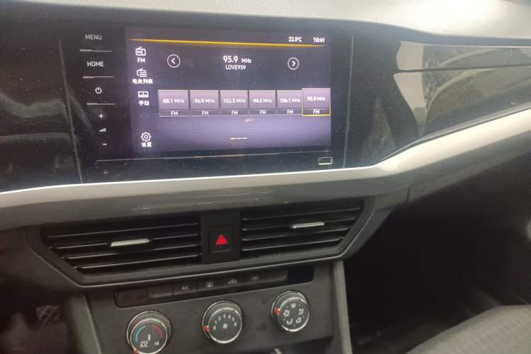 Used Volkswagen Bora 2021 1.5L Automatic Fashionable Smart Connectivity Version Audio And AC Panel