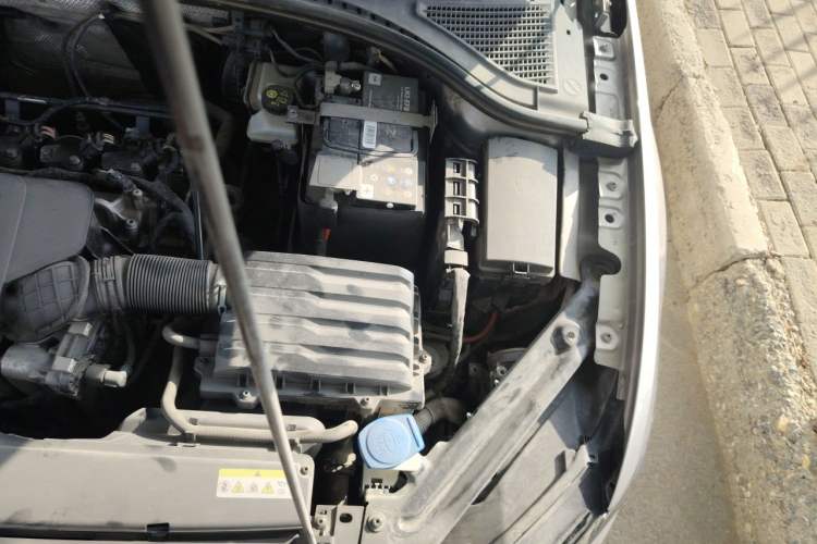 Used Volkswagen Bora 2021 1.5L Automatic Elite Smart Connect Edition Engine Bay Left