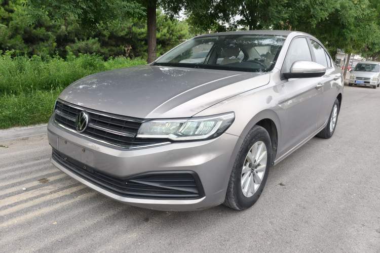 Used Volkswagen Bora 2021 1.5L Manual Fashion Smart Connect Edition Exterior 3