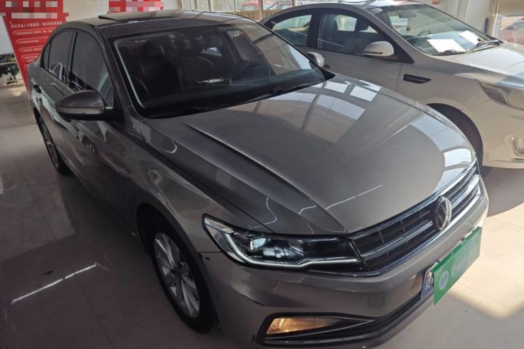 Used Volkswagen Bora 2021 1.5L Automatic Comfort Smart Connect Edition Front Right 45 Deg