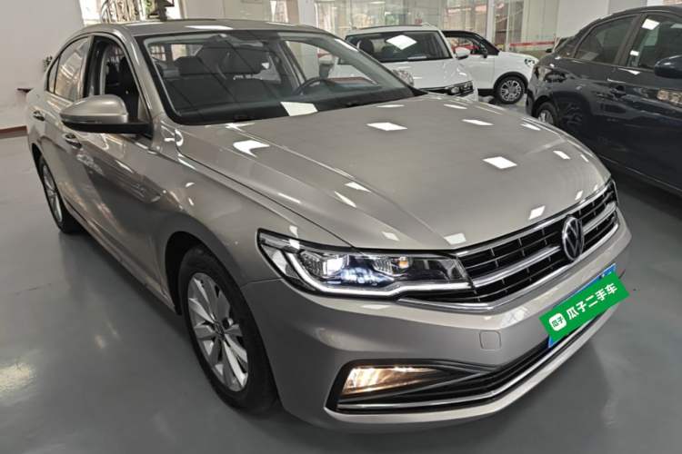 Used Volkswagen Bora 2021 1.5L Automatic Comfort Smart Connect Edition Front Right 45 Deg
