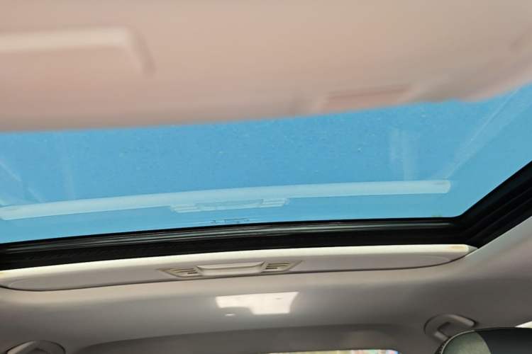 Used Volkswagen Bora 2021 1.5L Automatic Comfort Smart Connect Edition Headliner