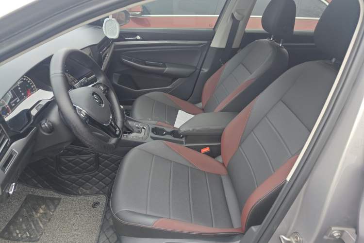 Used Volkswagen Bora 2021 1.5L Automatic Elite Smart Connect Edition Left Front Seat