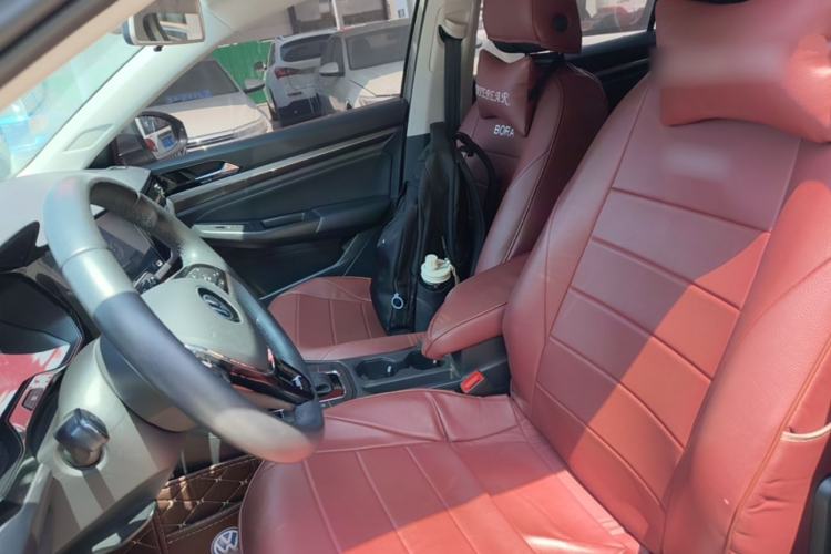 Used Volkswagen Bora 2021 1.5L Automatic Elite Smart Connect Edition Left Front Seat