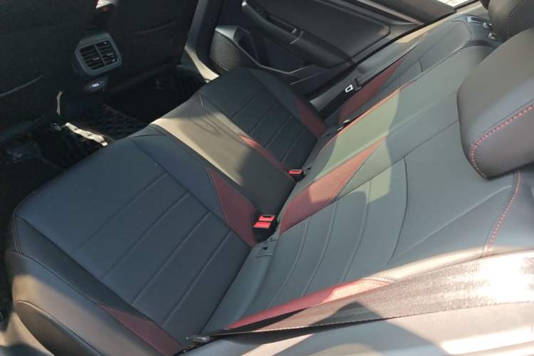 Used Volkswagen Bora 2021 1.5L Automatic Comfort Smart Connect Edition Left Rear Seat