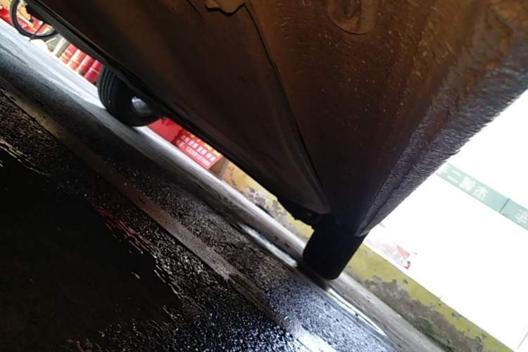 Used Volkswagen Bora 2021 1.5L Automatic Comfort Smart Connect Edition Left Side Sill