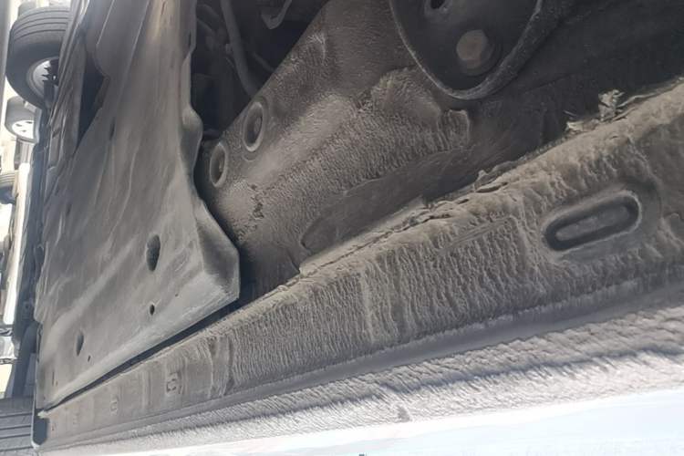 Used Volkswagen Bora 2021 1.5L Automatic Elite Smart Connect Edition Left Side Sill
