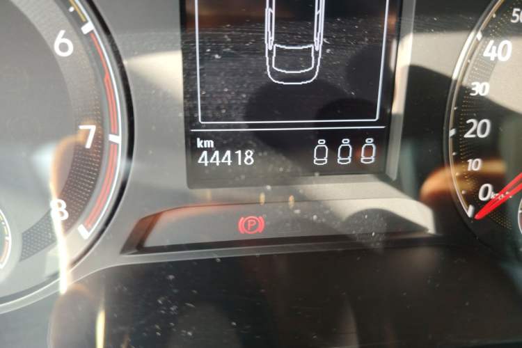 Used Volkswagen Bora 2021 1.5L Automatic Elite Smart Connect Edition Odometer Close Up