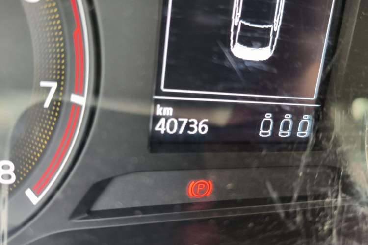 Used Volkswagen Bora 2021 1.5L Automatic Comfort Smart Connect Edition Odometer Close Up