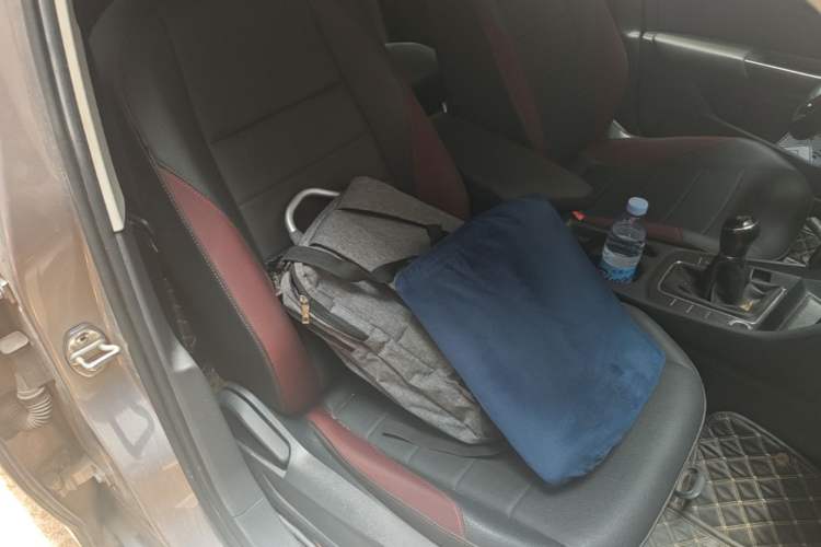 Used Volkswagen Bora 2021 1.5L Manual Comfort Smart Connect Edition Right Front Seat