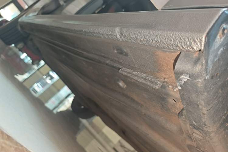 Used Volkswagen Bora 2021 1.5L Manual Comfort Smart Connect Edition Right Side Sill