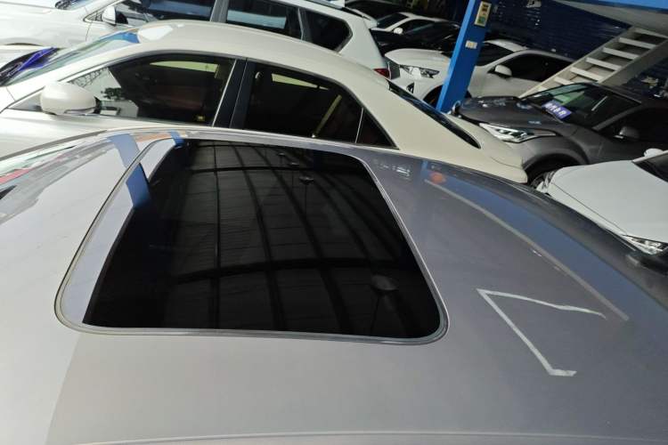 Used Volkswagen Bora 2021 1.5L Automatic Elite Smart Connect Edition Roof