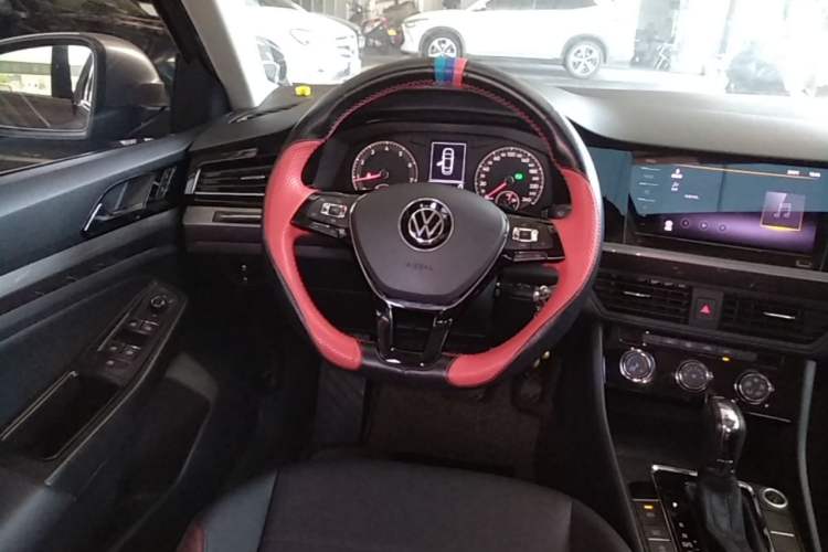 Used Volkswagen Bora 2021 1.5L Automatic Comfort Smart Connect Edition Steering Wheel