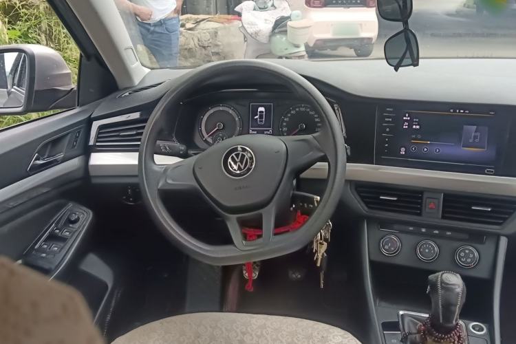 Used Volkswagen Bora 2021 1.5L Manual Fashion Smart Connect Edition Steering Wheel