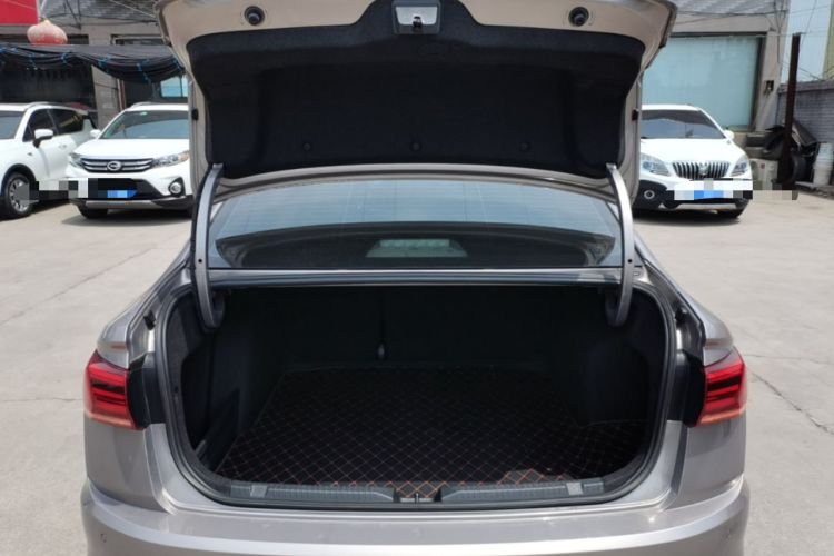 Used Volkswagen Bora 2021 1.5L Automatic Elite Smart Connect Edition Trunk