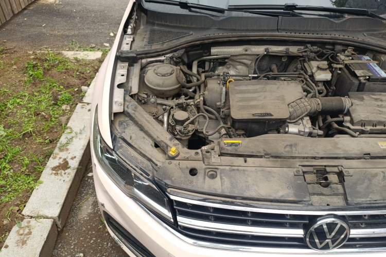 Used Volkswagen Bora 2021 1.5L Automatic Elite Smart Connect Edition Engine Bay Right