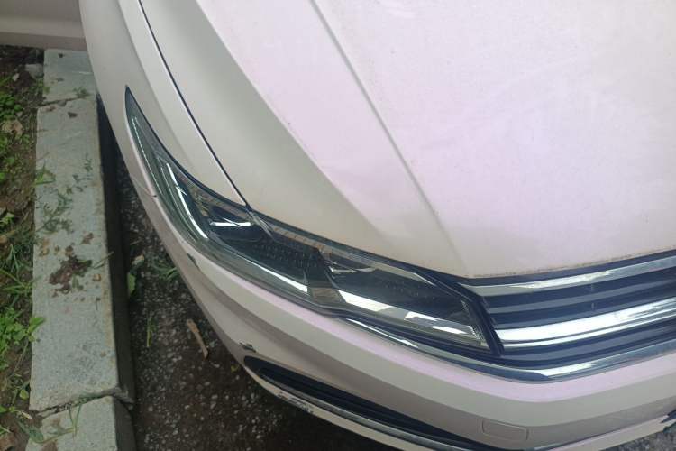 Used Volkswagen Bora 2021 1.5L Automatic Elite Smart Connect Edition Right Front Headlight