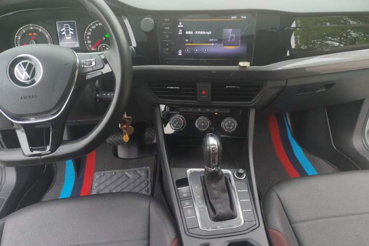 Used Volkswagen Bora 2021 1.5L Automatic Comfort Smart Connect Edition Audio And AC Panel