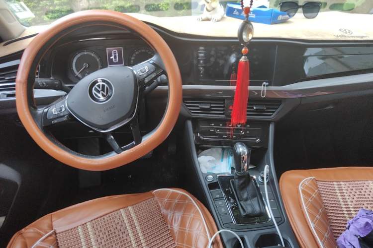 Used Volkswagen Bora 2021 1.5L Automatic Comfort Smart Connect Edition Interior 2