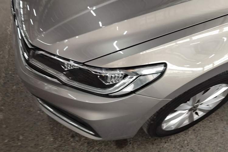 Used Volkswagen Bora 2021 1.5L Automatic Comfort Smart Connect Edition Left Front Headlight