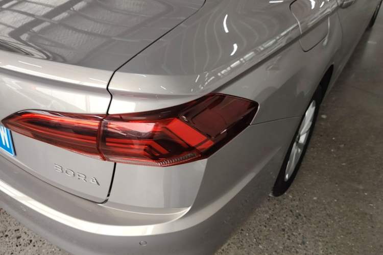 Used Volkswagen Bora 2021 1.5L Automatic Comfort Smart Connect Edition Right Rear Taillight