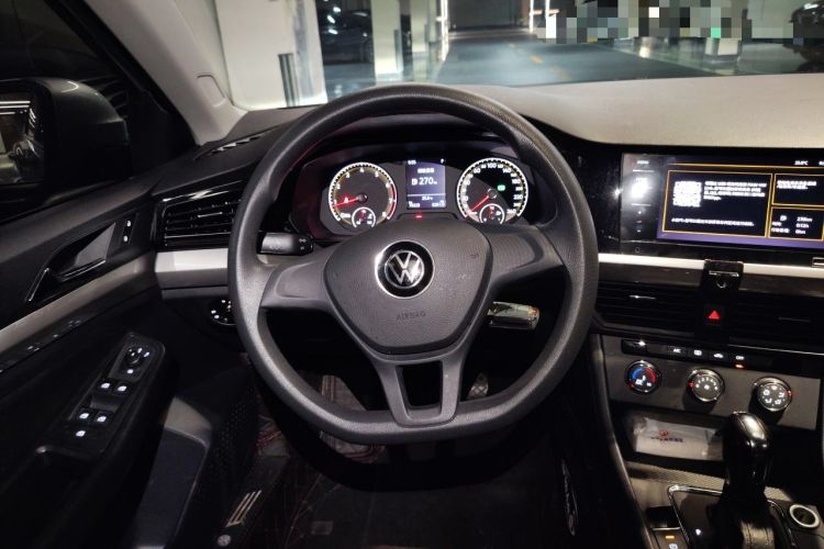 Used Volkswagen Bora 2021 1.5L Automatic Fashionable Smart Connectivity Version Steering Wheel