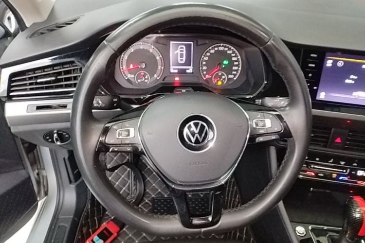 Used Volkswagen Bora 2021 280TSI DSG Elite Smart Connectivity Version Steering Wheel