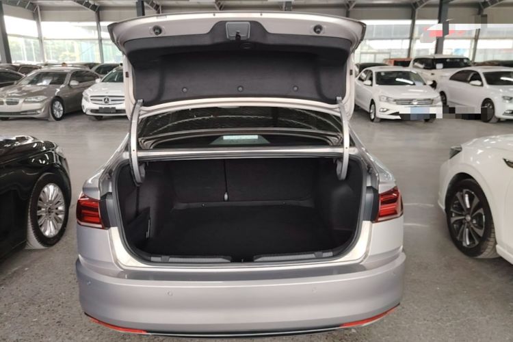 Used Volkswagen Bora 2021 1.5L Automatic Comfort Smart Connect Edition Trunk