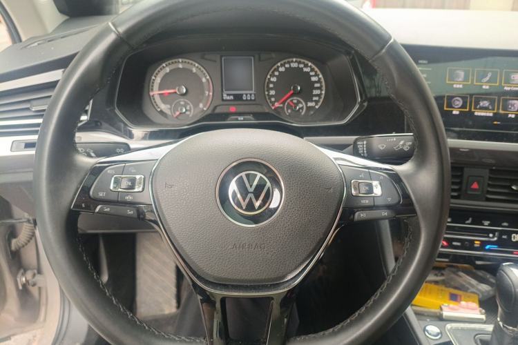 Used Volkswagen Bora 2021 1.5L Automatic Elite Smart Connect Edition Steering Wheel