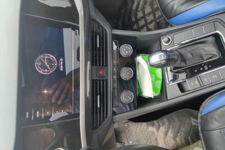 Used Volkswagen Bora 2021 1.5L Automatic Comfort Smart Connect Edition Audio And AC Panel