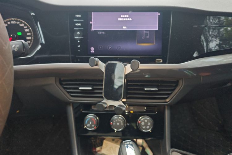 Used Volkswagen Bora 2021 280TSI DSG Elite Smart Connectivity Version Audio And AC Panel