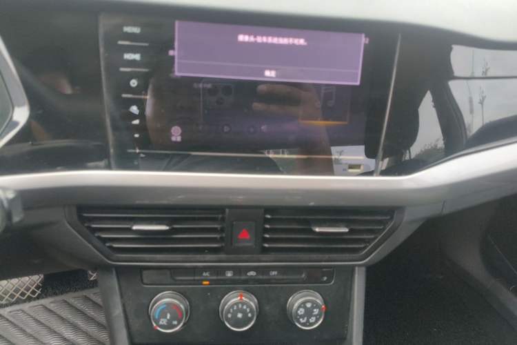 Used Volkswagen Bora 2021 1.5L Automatic Fashionable Smart Connectivity Version Audio And AC Panel