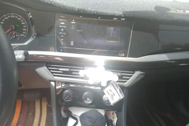 Used Volkswagen Bora 2021 1.5L Automatic Comfort Smart Connect Edition Audio And AC Panel