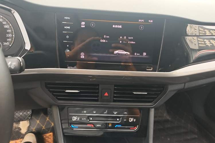 Used Volkswagen Bora 2021 1.5L Automatic Elite Smart Connect Edition Audio And AC Panel
